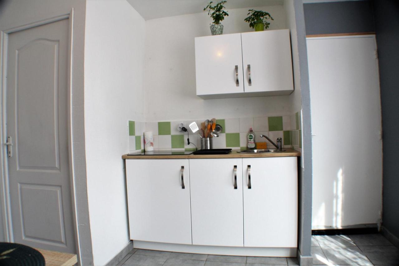 Le Cottage Des Curie Calais Exterior photo