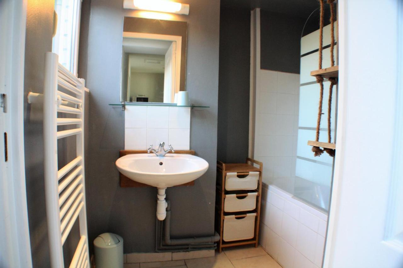 Le Cottage Des Curie Calais Exterior photo